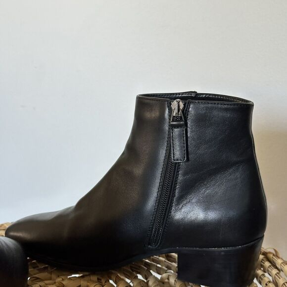 Aquatalia Fuoco Leather Stacked Heel Bootie Black Size 8 MSRP $395 Italy - Picture 6 of 8